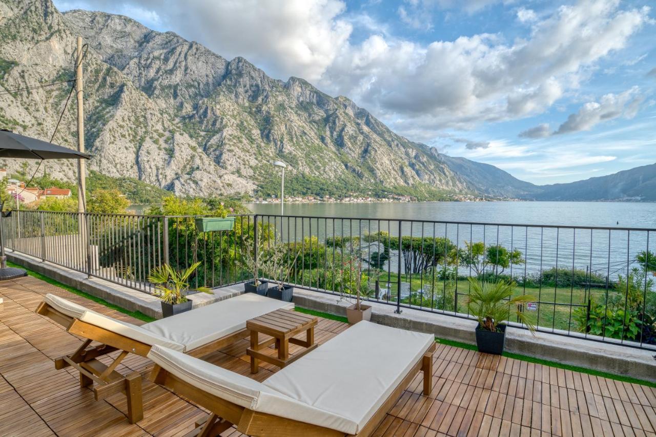 Beachfront Villa Nautica Котор Екстер'єр фото