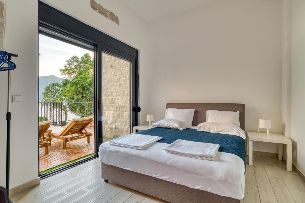 Beachfront Villa Nautica Котор Екстер'єр фото